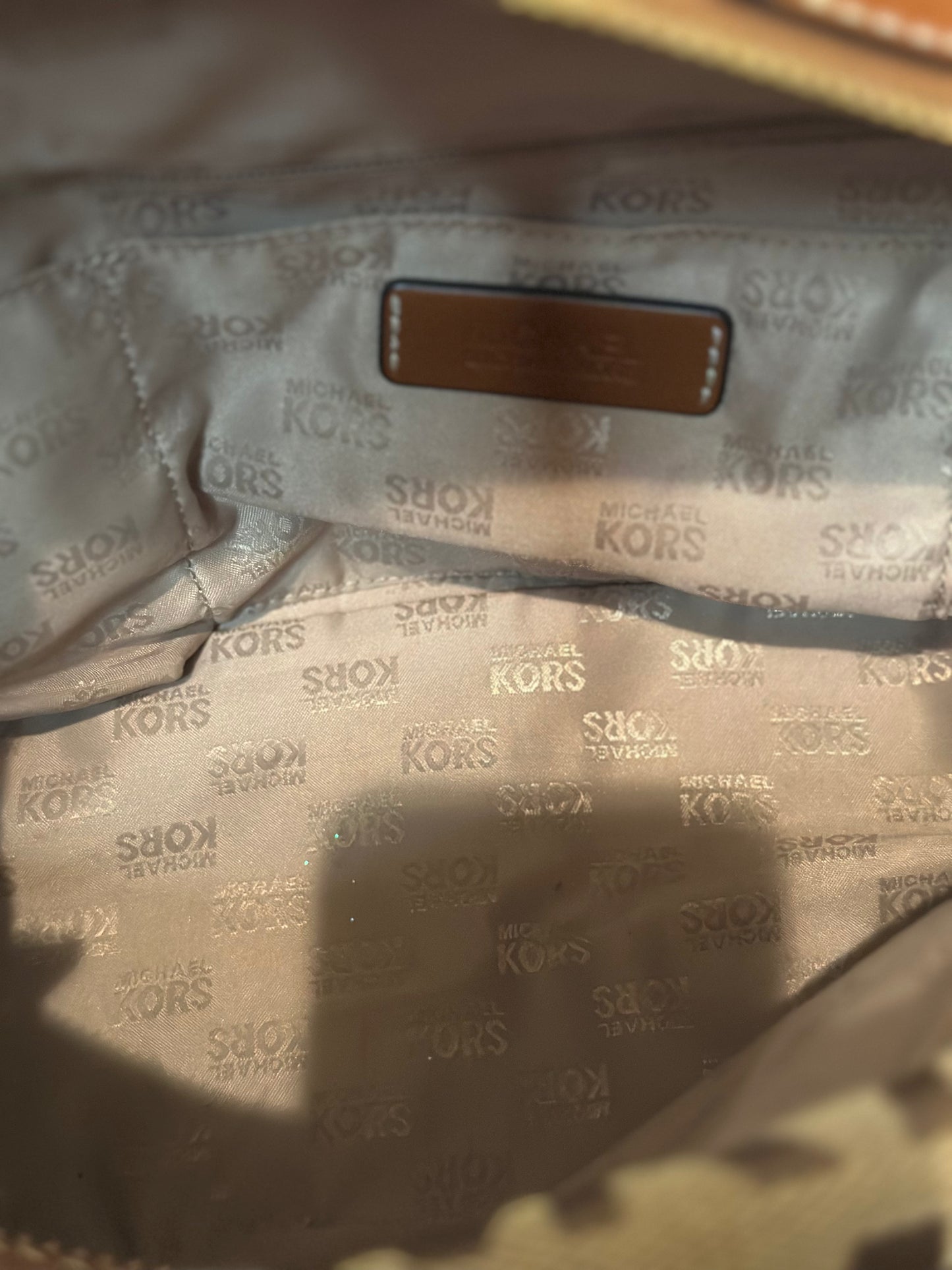 MICHAEL KORS HANDBAG