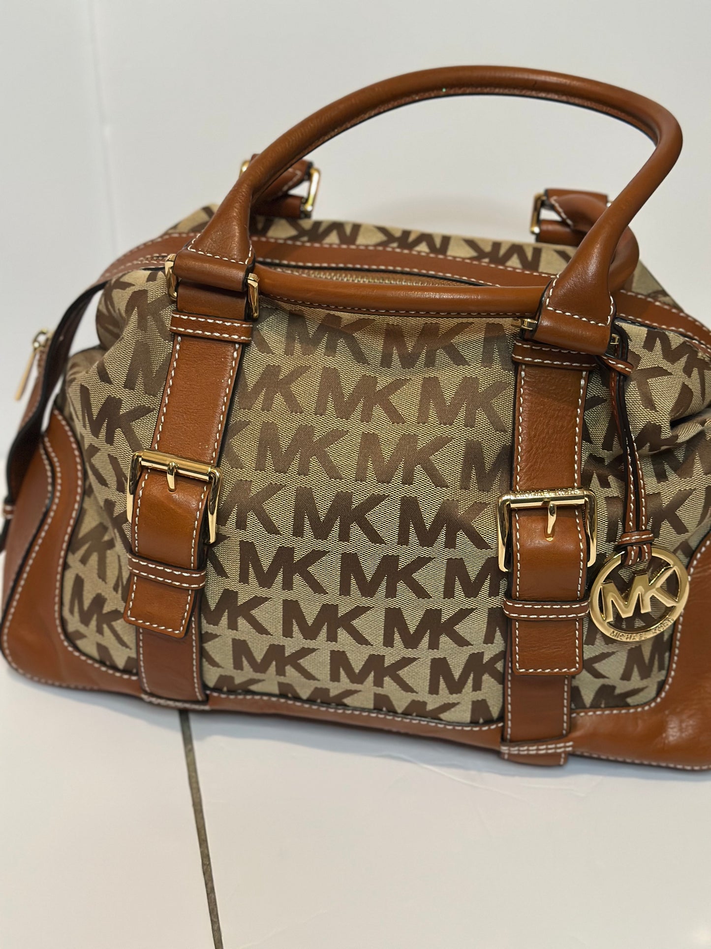 MICHAEL KORS HANDBAG