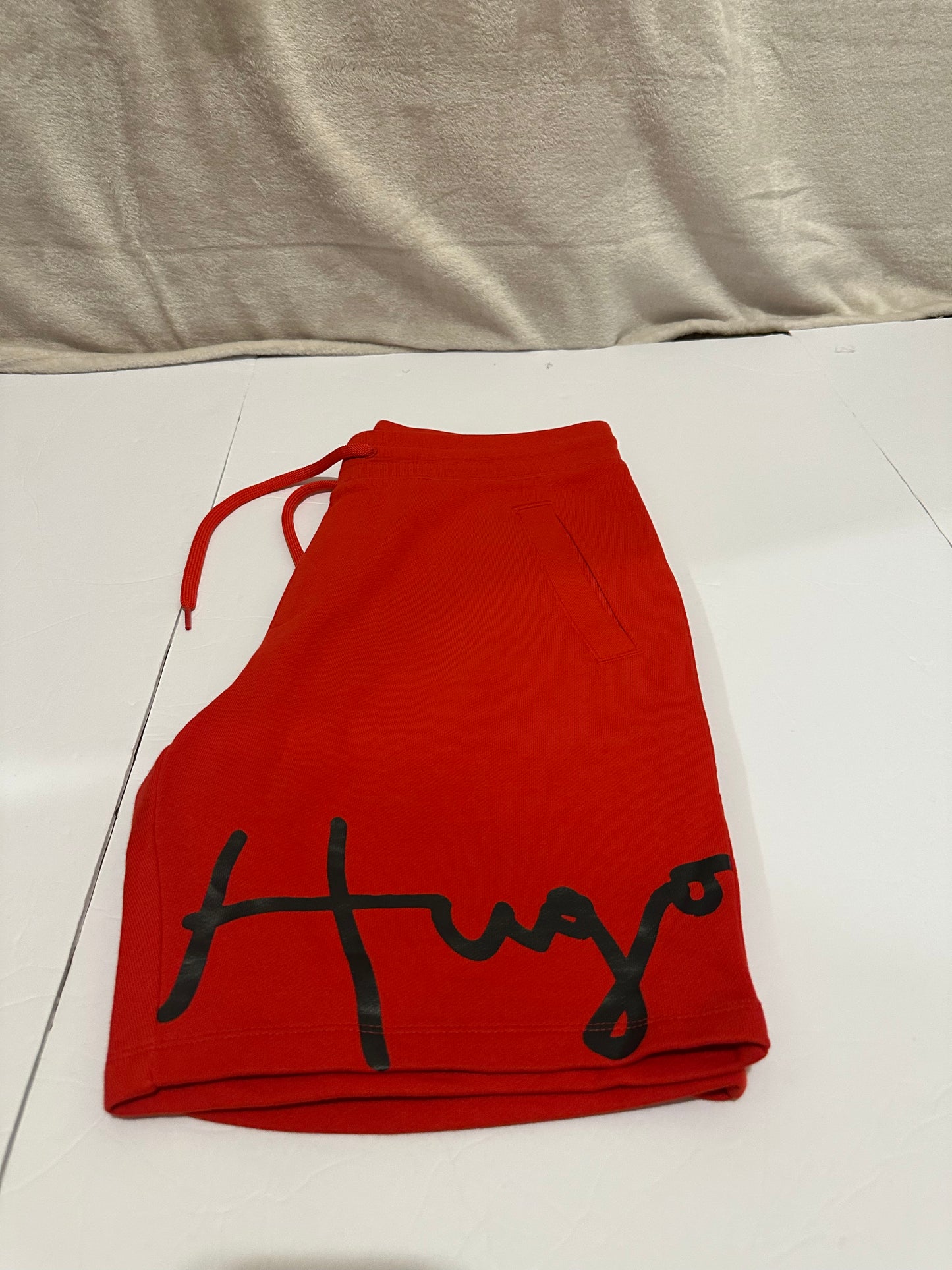 Hugo Shorts